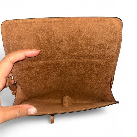 Celine Triomphe brown leather wristlet sunglasses hard case - Picture 3 of 4